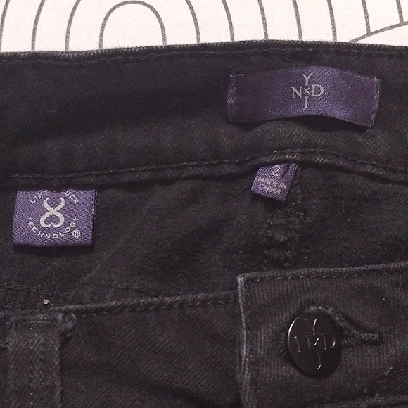 NYDJ black cropped - Picture 3 of 7